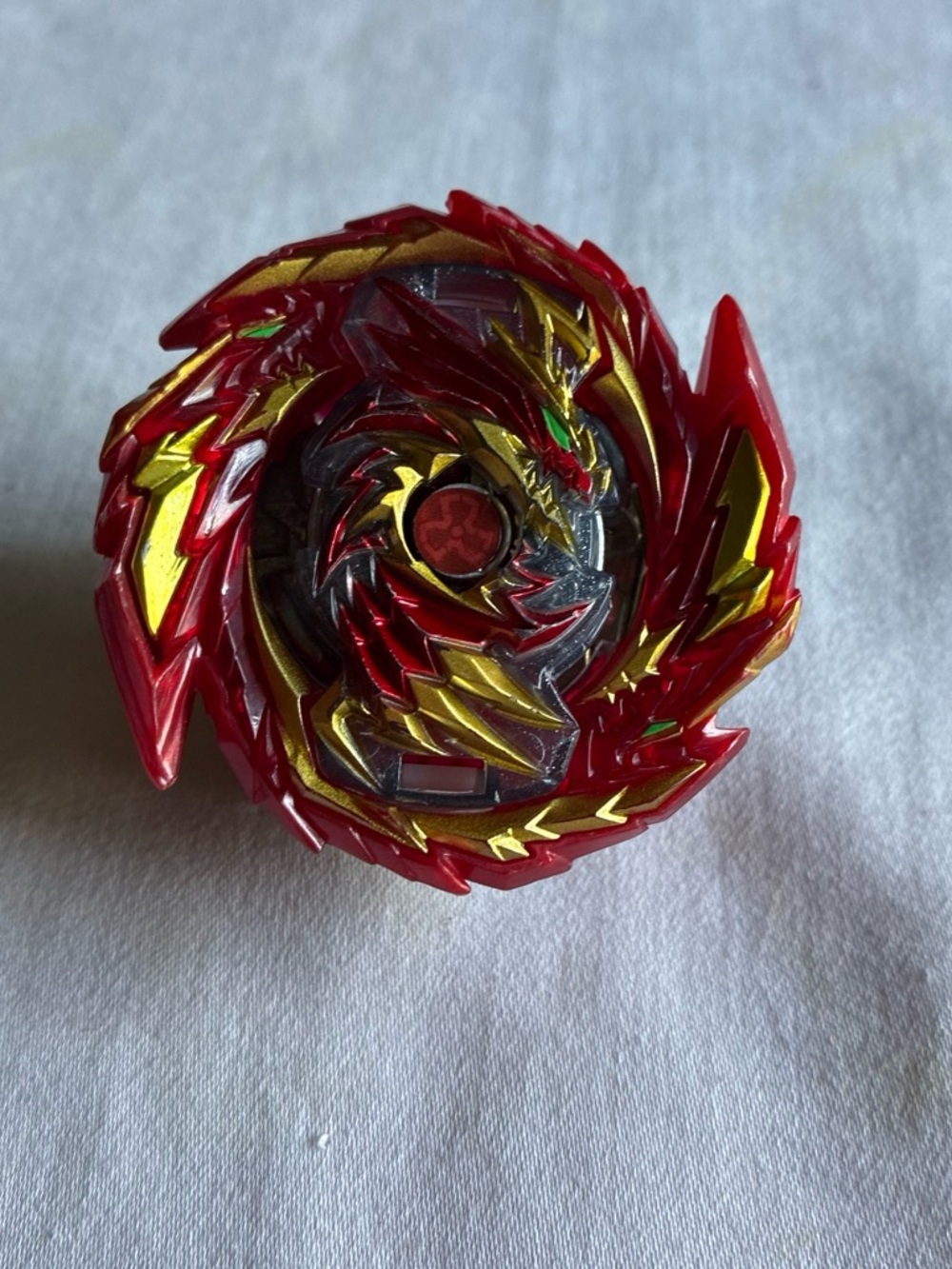 Red and Gold Spinning Battle Top - Kids Action Toy Beyblade